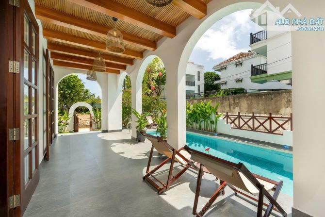 Bán villa 6 phòng ngủ trung tâm Hội An đang hoạt động tốt - 3