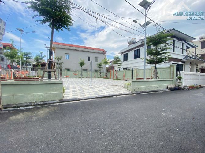 BÁN GẤP LÔ ĐẤT ĐẸP TẠI CỔ MIẾU, THỤY LÂM, ĐÔNG ANH. 158M2, MT 7.43M, NỞ HẬU. GIÁ 8,69 TỶ - 3