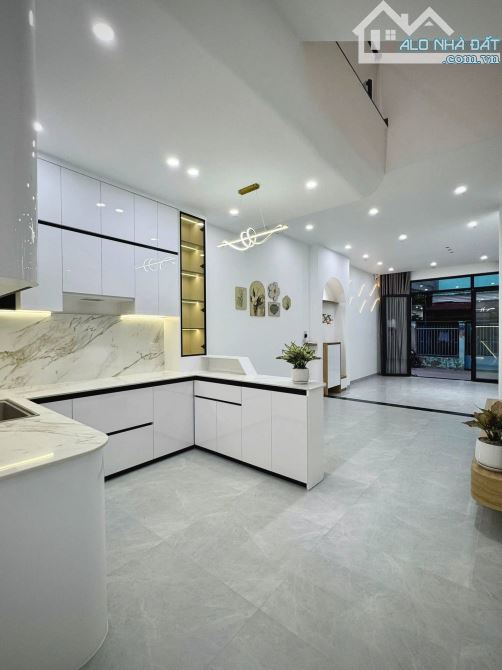 Bán rẻ nhà nguyên căn mới xây đường Hồ Văn Cống, Bình Dương, 1 trệt 1 lầu giá 1 tỷ 9 - 3