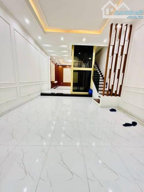 NHÀ PHÂN LÔ LÊ TRỌNG TẤN – Ô TÔ TRÁNH – THANG MÁY – 57M², 5 TẦNG, GIÁ 19.6 TỶ - 3