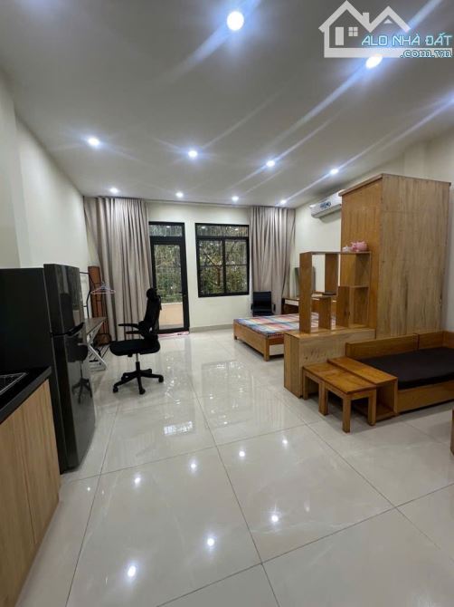 Toà nhà APARTMENT 8 Tầng Thang máy - 175m2 - Ô tô Tránh - VIP Thanh Xuân - 4x Tỷ - 3