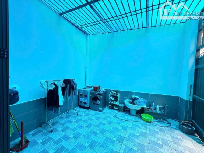 Bán nhà Trệt Lầu, khu phân lô, hẻm xe hơi tới nhà, Tăng Nhơn Phú A, Quận 9 - 3