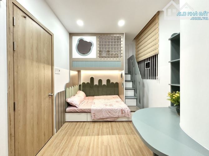 BÁN NHÀ FULL NỘI THẤT - NGUYỄN TRỌNG TUYỂN, PHÚ NHUẬN - SAU LƯNG MẶT TIỀN – 24M2- 5.9 TỶ - 3