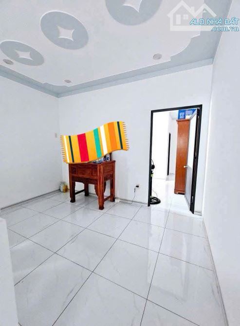 NHÀ Ở NGAY, 4x17.5M, PN TRỆT, ĐƯỜNG 8M, DĨ AN, 3 ĐỒNG TL - 3