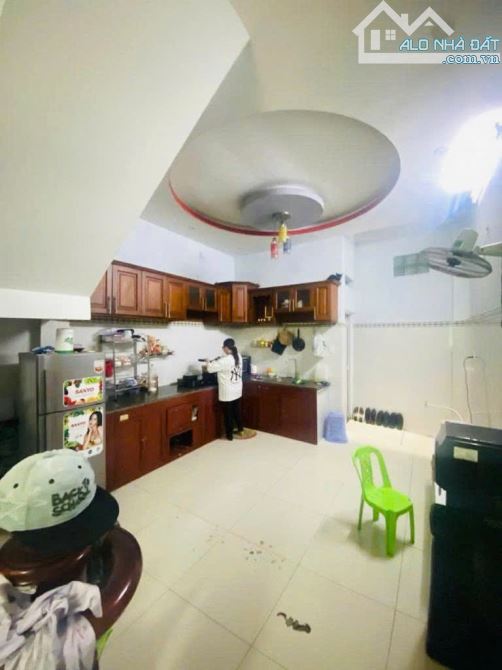 Nhà đẹp tại chợ bình thành 48m2x4 tầng, ô tô ngủ trong nhà ,p. bình tân, shr ,nhỉnh 4 tỷ - 3