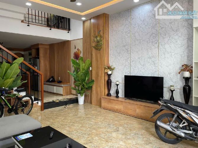 Nhà 3 tầng Phan Phu Tiên, Thanh Khê, DT 75m, Đường 5m5, ngay sát biển, giá 5.x tỷ - 3