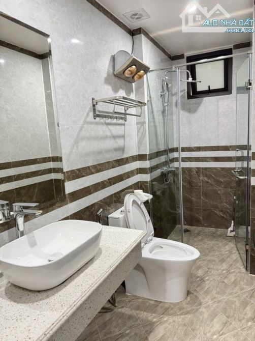 BÁN NHÀ PHỐ BẾ VĂN ĐÀN - HÀ ĐÔNG - Ô TÔ ĐỖ - 38M X 5 TẦNG - GIÁ 8,88 TỶ. - 3