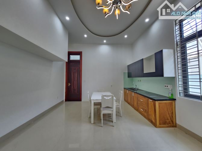 🔥 BÁN NHÀ BIỆT THỰ, KHU HOÀ XUÂN, NGUYỄN TRI PHƯƠNG, DT : 210m2, ĐƯỜNG 10.5, LỀ 4m - 4