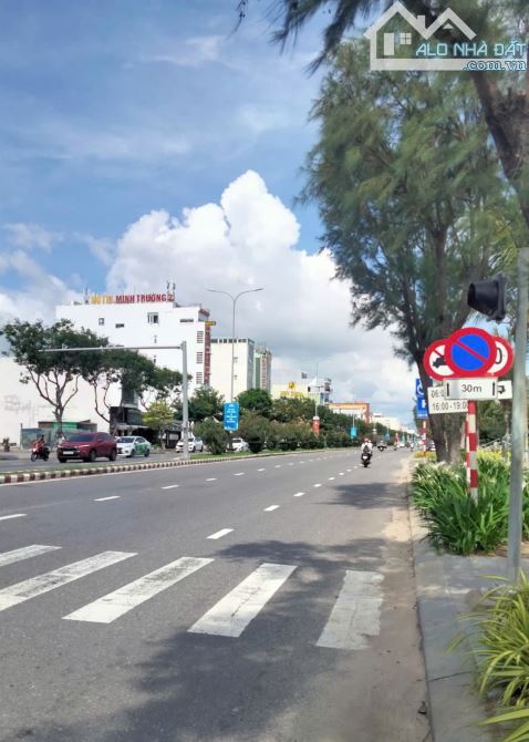 BÁN KHÁCH SẠN 5 TẦNG VIEW BIỂN – 125M2,MẶT TIỀN NGUYỄN TẤT THÀNH, THANH KHÊ – CHỈ 17,3 TỶ - 4