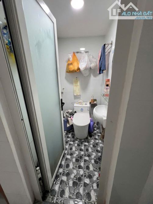 BÁN NHÀ CẤP 4 NHỊ BÌNH6 BÙI CÔNG TRỪNG HÓC MÔN GIÁ RẺ 11 TỶ - 4
