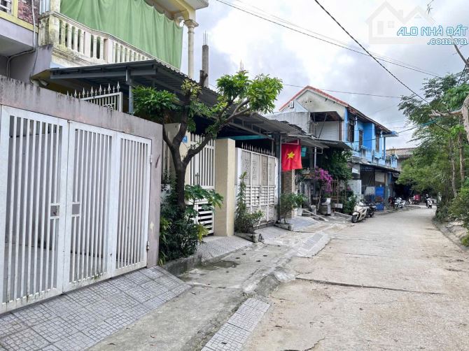 🏡🏡Nhà Phố Mặt Tiền Nguyễn Hữu Cảnh Cạnh Làng Đại Học Giá Chỉ 3,1 tỷ - 4