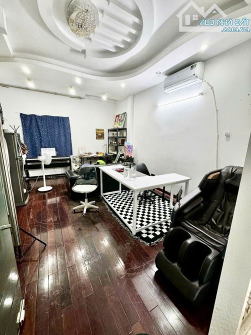 Nhà 5 tầng gần mặt tiền Nguyễn Hồng Đào, hẻm ô tô tránh, 12.3 tỷ - 4