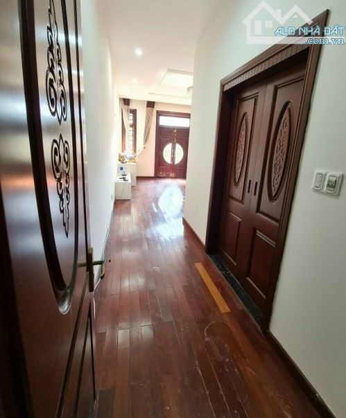 VIP! BÁN ĐẤT TẶNG NHÀ 2 TẦNG 115M2 - 6,3 TỶ - MT LÊ VĂN HIẾN - Q. NGŨ HÀNH SƠN - 4