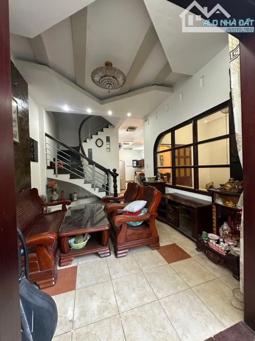 BÁN NHÀ 2 MẶT TIỀN ĐẸP  LÊ VĂN VIỆT, PHƯỜNG TĂNG NHƠN PHÚ A, Q.9 (TP. THỦ ĐỨC - 4