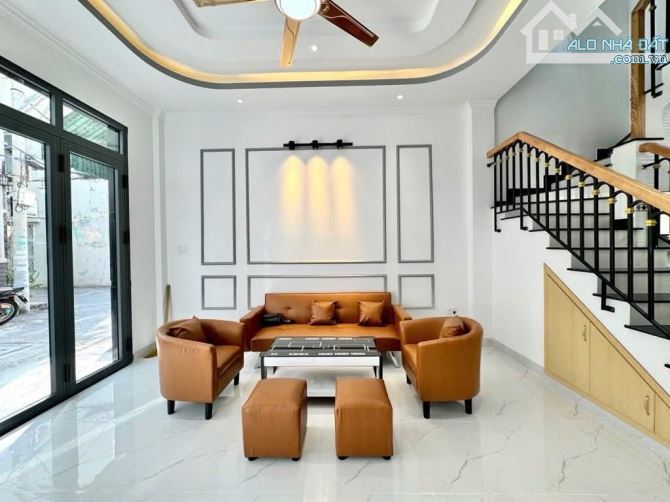 Bán nhà 4 tầng mới xây, góc 2 mặt tiền Nguyễn Văn Nghi Gò Vấp - 4