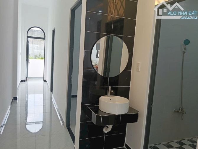🥳Nhà C4 cách mặt tiền đường 200m đường trước nhà 4m - 4