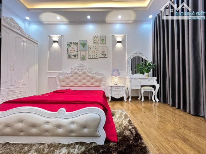 MẶT PHỐ XUÂN ĐỈNH – LÔ GÓC DUY NHẤT – 100M² – 5 TẦNG – GIÁ 30 TỶ - 4