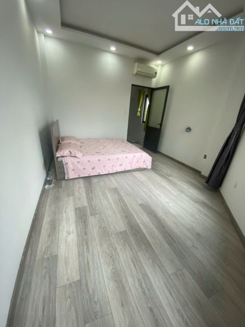 Nhà 3 tầng đẹp sát MT Nguyễn Văn Quá, chợ Cây Sộp - 4