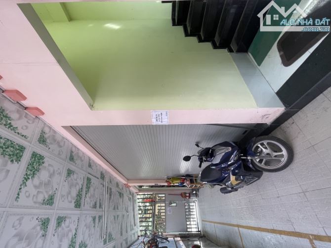 CĂN GÓC 3TẦNG Ô TÔ NGỦ NHÀ 6 phòng full PHÚ THUẬN Q7   🚗 Diện tích: 82.5m² (5 x 17m)  🏡 - 4