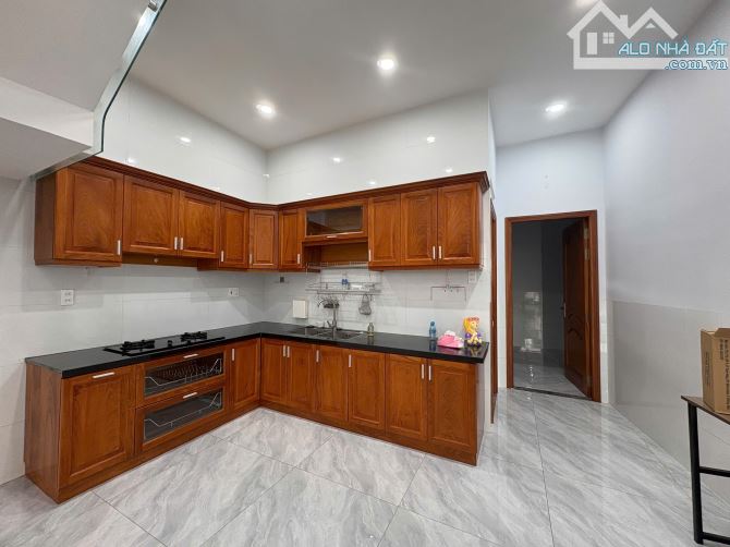 Bán nhà 1 trệt 2 lầu hoàn công ,Phường Tân Phong , Biên Hoà DTSD 190m2 giá 3,75tỷ - 4