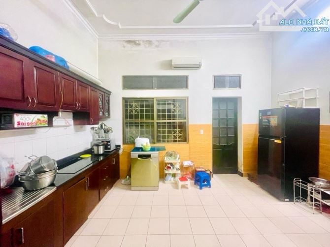 CẦU GIẤY DT 102M CHỈ 21,9 TỶ,NGÕ THÔNG,KINH DOANH,GẦN PHỐ,CÓ GPXD 6 TẦNG - 4