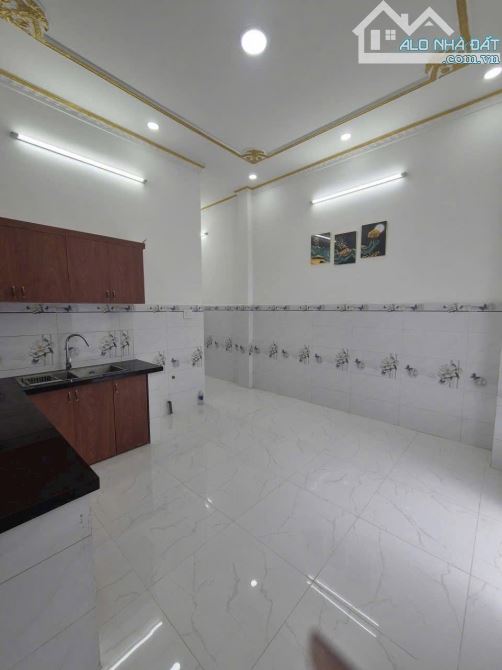 Nhà Xây Mới, Đường Ô Tô Sổ hồng riêng, 90m2 ngay Tân Kim, Cần Giuộc - 4