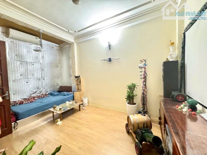 BÁN NHÀ MẠC THỊ BỬU – PHƯỜNG VĨNH TUY – QUẬN HAI BÀ TRƯNG – 25M², 30M² (T2) – 8 TỶ - 4