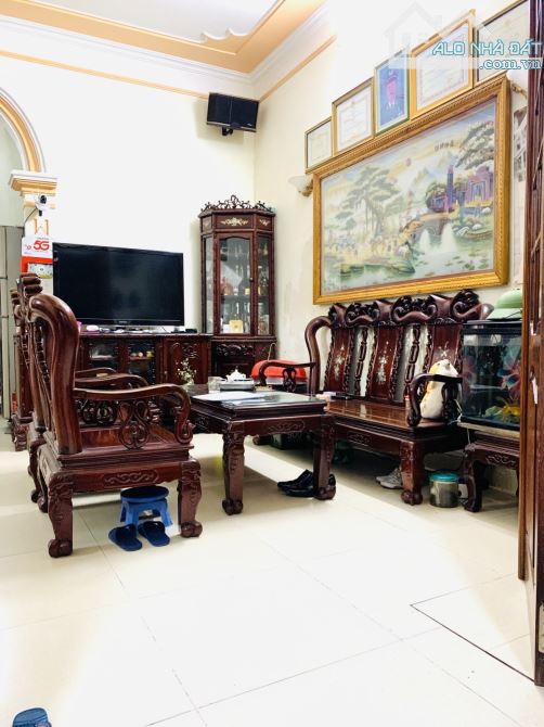 DƯƠNG VĂN BÉ , 41M² , DÂN XÂY , LÔ GÓC THOÁNG , GẦN Ô TÔ , KINH DOANH NHỎ , 7,95 TỶ - 4