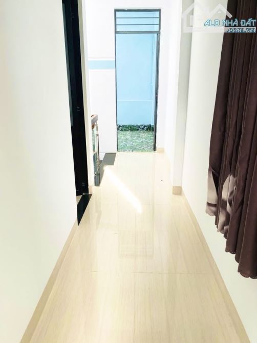 CHUYỂN NHƯỢNG NHÀ GÓC 3 TẦNG THOÁNG, 49,3m2 n:4,8m, ĐƯỜNG Ô TÔ LÊ CÔNG MIỄN, QUI NHƠN - 4