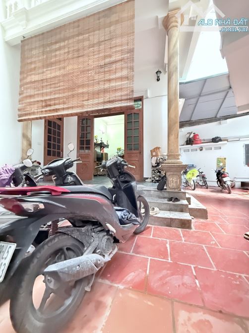 BÁN NHÀ CẦU DIỄN – NGUYÊN XÁ – BẮC TỪ LIÊM - 117M2 x 3 TẦNG – 20 TỶ - 4
