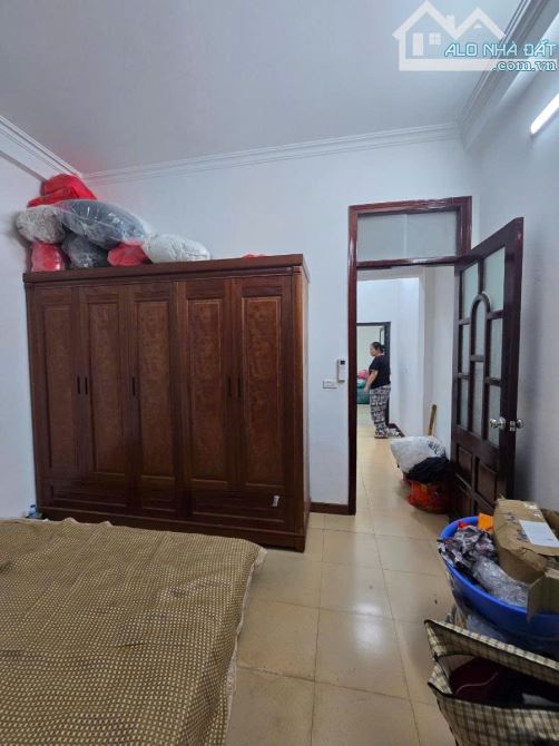 PHỐ KIM GIANG-ĐẠI KIM_KINH DOANH ĐỈNH_OTO ĐỖ CỬA_4 TẦNG_NỘI THẤT KHÁCH SẠN_45M_9 TỶ - 4
