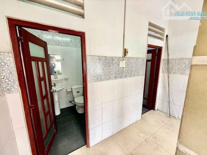 Nhà 4 tầng ngay ngã tư Phú Nhuận 4x15m (CN 62m2) thực tế 75m2, 6PN giá nhỉnh 8 tỷ - 4