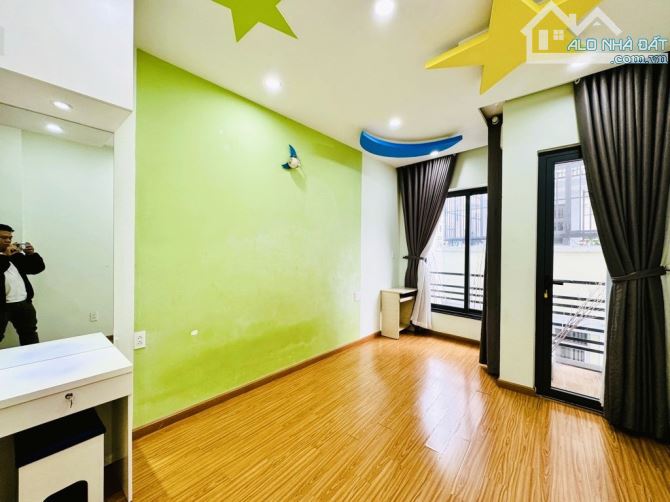 6 TẦNG DÒNG TIỀN 240 TRIỆU, KHU VIP PHAN XÍCH LONG, PHAN ĐÌNH PHÙNG, NGÃ TƯ PHÚ NHUẬN. - 4