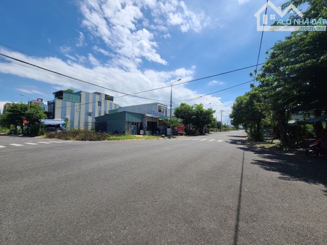 🔥 BÁN NHÀ BIỆT THỰ, KHU HOÀ XUÂN, NGUYỄN TRI PHƯƠNG, DT : 210m2, ĐƯỜNG 10.5, LỀ 4m - 5