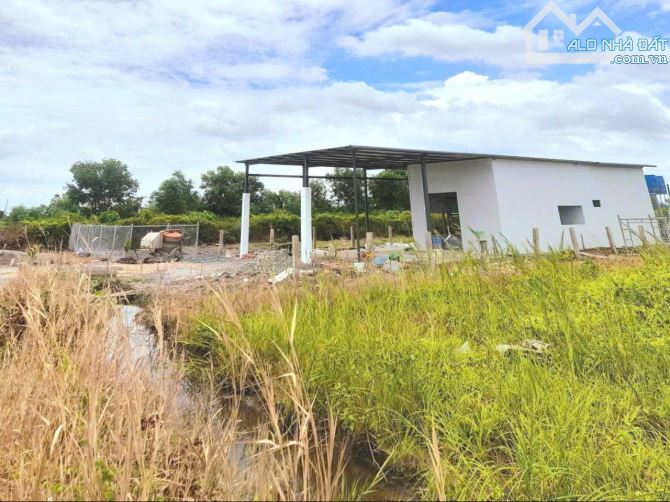Hàng Vip, 500m2 đất vườn Chuyển Thổ View Kênh chỉ 390tr - 5