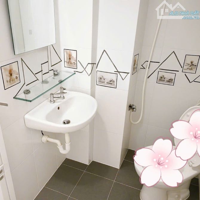 Nhà đẹp Bùi Thị Xuân (gần Lê Văn Sỹ) - Quận Tân Bình - 3.5 x 5.5 m - 5 Tầng - 3.99 tỷ - 5