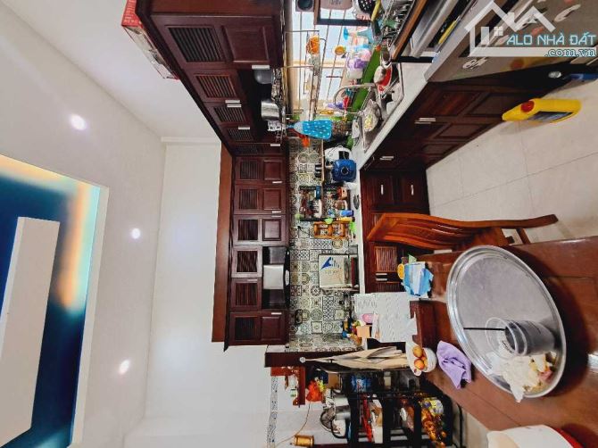 💥CẦN TIỀN BÁN GẤP NHÀ 2 MT KD GIÁP Lê TRỌNG TẤN DT (4*20) 3 TẦNG 8,25 TỶ - 5