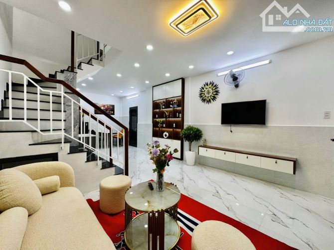 Bán nhà góc 2 MT hẻm 3m Quang Trung, P10, GV, 4x9, 2 tầng, 3.7 tỷ TL - 5