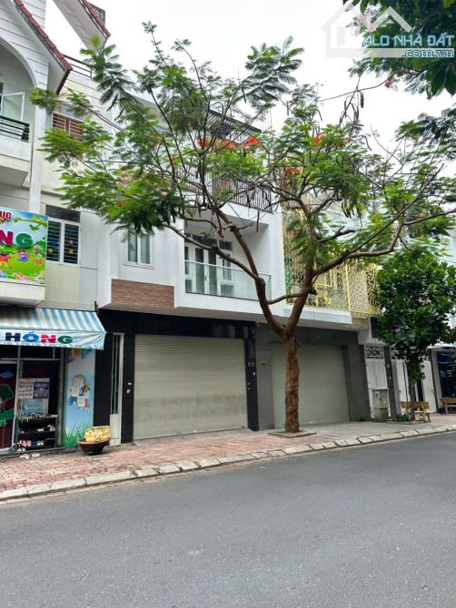 900-BÁN NHÀ ĐẸP 3 TẦNG HIỆN ĐẠI ĐANG CHO THUÊ 20 TR/THÁNG CHỈ CÓ 10,5TỶ - GẦN ST GO BV - 5