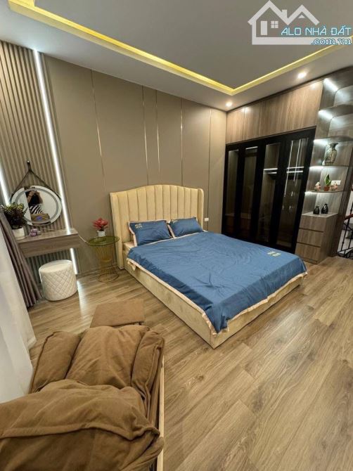 ☘️☘️☘️Cổ Nhuế   35m2 x 5 tầng  gần trường mầm non , cấp 1-2 , chợ Cổ nhuế nhỉnh 6 đồng   G - 5