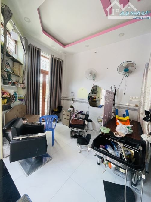 CĂN GÓC 3TẦNG Ô TÔ NGỦ NHÀ 6 phòng full PHÚ THUẬN Q7   🚗 Diện tích: 82.5m² (5 x 17m)  🏡 - 5