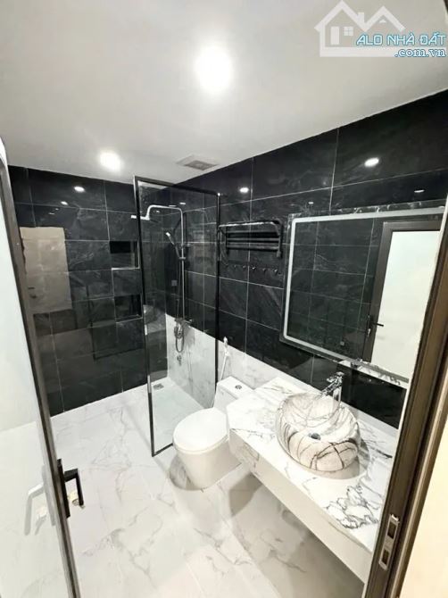 Đàm Quang Trung Long biên 58m 7T MT4.3m 16.5 tỷ ô tô vào nhà - 5