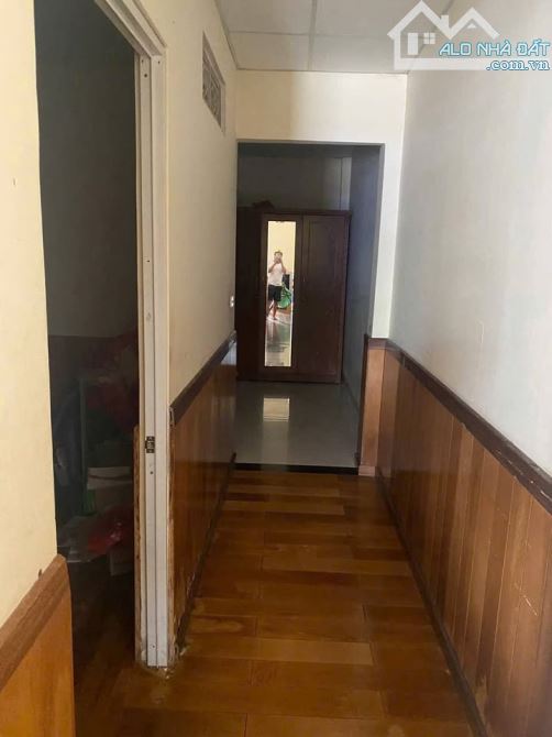 2 vợ chồng bỏ xứ về quê nên bán gấp căn nhà ở Hóc Môn, giá 695 triệu, DT100m2, SHR. - 5