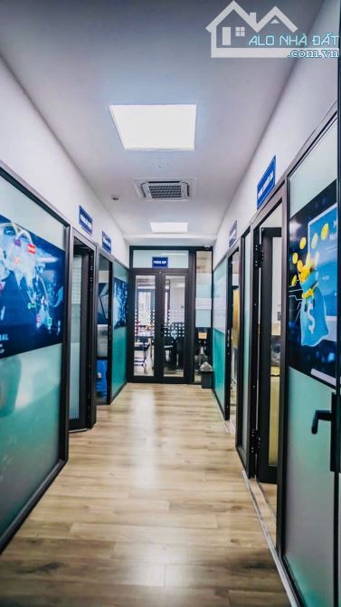 BÁN TÒA BUILDING 8 TẦNG DỊCH VỌNG HẬU dòng tiền ổn định,DT 165m, MT 10m, giá 108 Tỷ - 5