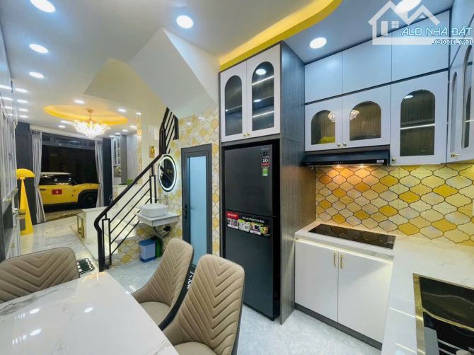 Nhà 2 Lầu hẻm 8m đường Phan Văn Trị quận Bình Thạnh, Full nội thất Bán Giá Rẻ - 5