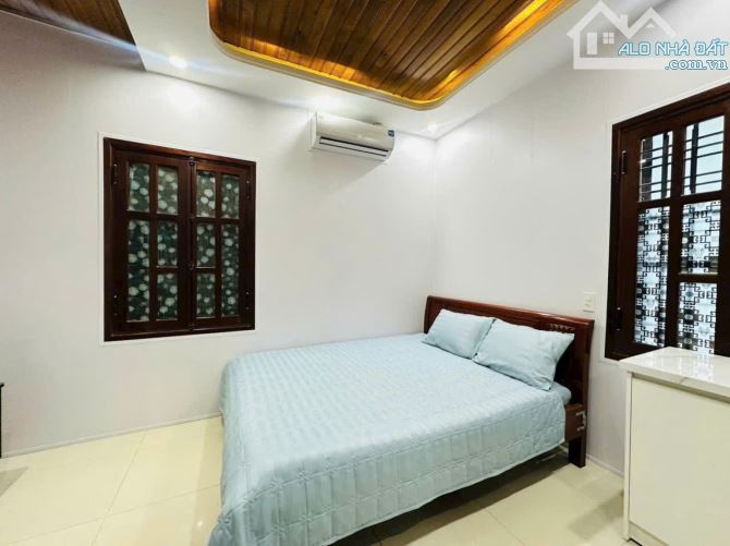CHO THUÊ NGUYÊN BIỆT THỰ SÂN VƯỜN - NGAY PHỐ TÂY - TP HUẾ - 5