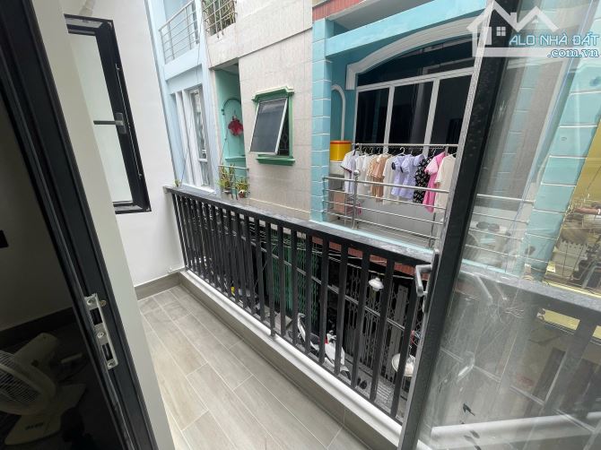 Bán nhà 3 tầng - 21m2 - Hẻm 4m - Hoàng Diệu Quận 4. - 5