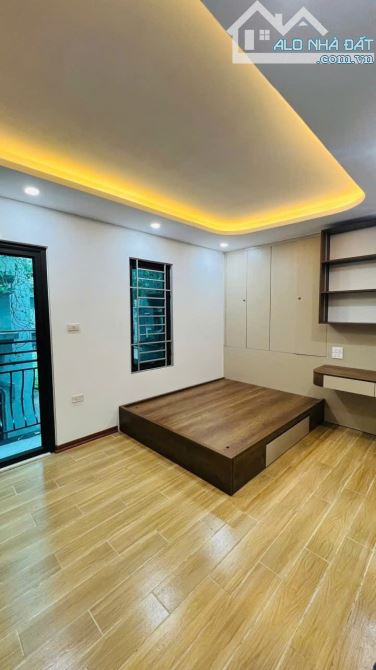 NHÀ ĐẸP XÂY MỚI 5 TẦNG THANG MÁY KINH DOANH ĐỈNH QUAN NHÂN THANH XUÂN 32m 8 TỶ - 5