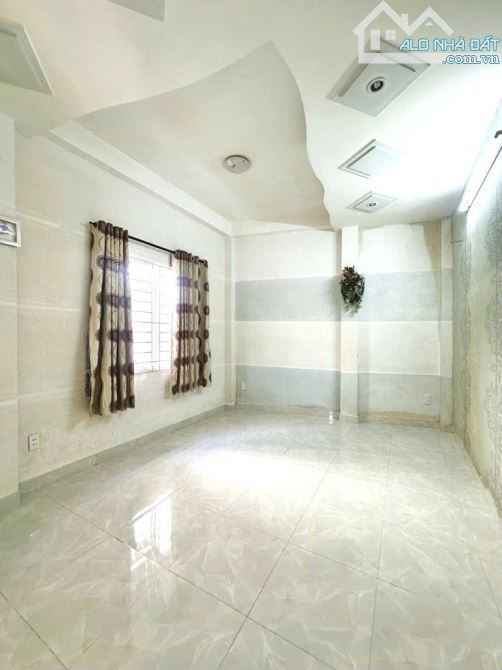 🏡💥Ở NGAY💥VIP NGUYỄN VĂN TRỖI💥PHÚ NHUẬN💥3 TẦNG BTCT💥NGANG 4,5M💥32M2💥CHỈ 5.X TỶ TL🌹 - 5