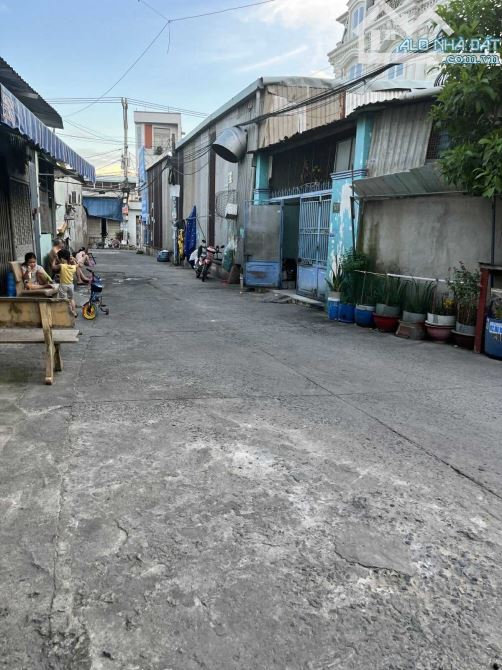 Bán Nhà Năm Lân Bà Điểm, 55m2, 2 Tầng Đường 6m Thông,100mra QL1A, gần cầu vượt An Sương, - 5